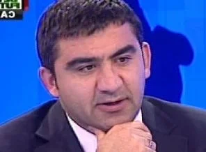Başbakanı ilk bu çakal satar...
