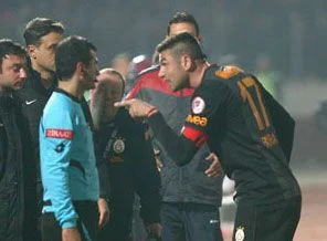 'Burak bana küfür etti'