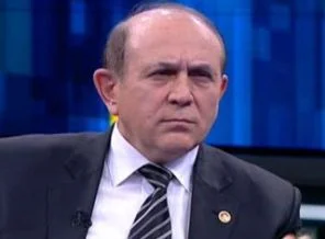 Burhan Kuzu: Sol az hırsızlık yapıyor, çünkü...