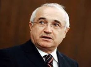 Cemil Çiçek'ten uyarı
