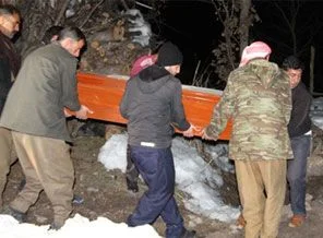 Çocuk gelin sessiz sedasız defnedildi