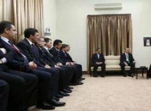 Devlet protokolünü bile manipule ettiler