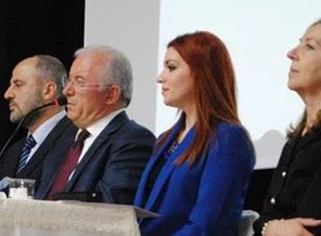 Efsane lider Aliya'nın kızının gözyaşları!