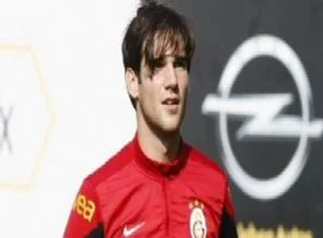 G.Saray'da oynayamaz!
