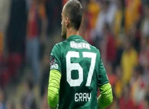 G.Saray kalecisi kupayı kırdı!