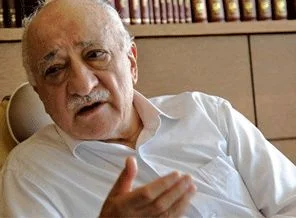 Gülen'den ayetli yanıt