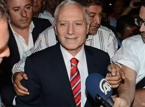 Haberal'ın yurtdışına çıkma yasağı itirazına ret