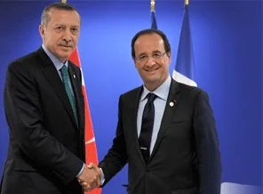 Hollande yarın Ankara'da