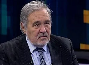 İlber Ortaylı, paylaşım rekorları kıran 'caps'leri hakkında konuştu!