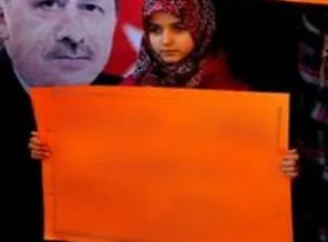 Küçük kızın bu fotoğrafı paylaşım rekoru kırıyor
