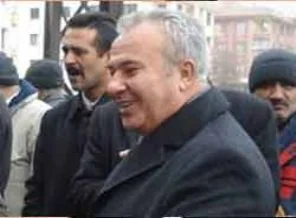MHP'den CHP'nin kalesine Alevi aday