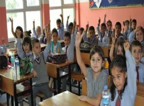 Okula başlama yaşı tez konusu oldu