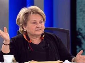 'Öz derhal görevden alınmalı'