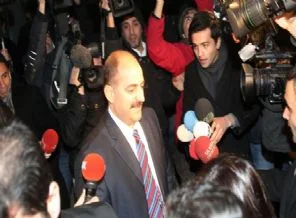 Öz'ün koruma haberi yalan çıktı