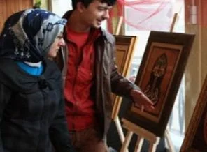Padişahların el sanatını yaşatıyor