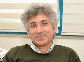 Profesör Ömer Özkan ayrılık sinyali verdi