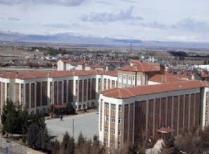 Sahte belgeyle öğretmen oldular