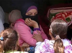Suriyeli kadınların dramı: Kira veremiyorsan kızını ver!