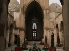 Tarihi medrese eğitimin hizmetinde