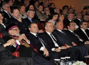 Yahudi Soykırımı böyle anıldı