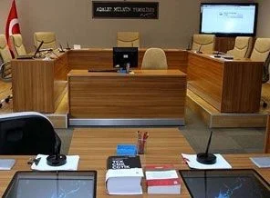 Yargıda erkek ağırlığı var