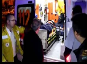 Yolcu otobüsü şarampole devrildi