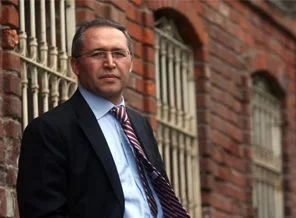 Abdülkadir Selvi'den Zaman'a Kabataş tepkisi