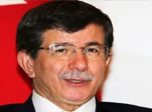 Ahmet Davutoğlu'ndan büyük fedakarlık