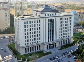 AK Parti 35 ildeki ilçe belediye başkan adaylarını açıkladı