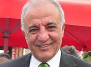 AK Partili aday: Çocuklar çipli bilezikle takip edilecek
