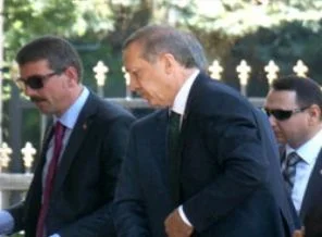 Başbakanlıkta 23 koruma görevden alındı