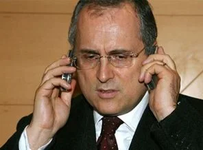 Basın toplantısında telefonla arayıp tehdit ettiler