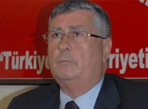 CHP'li Keskin'in koruması trafik kavgasında havaya ateş açtı