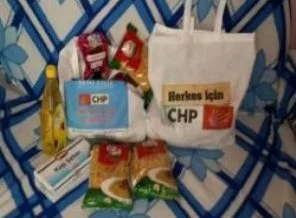 CHP makarna dağıtıyor!
