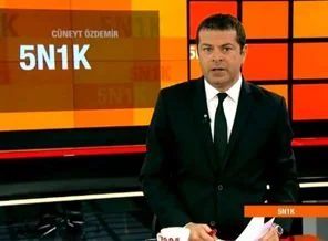 Cüneyt Özdemir Başbakan'ın konuşmasını kesti