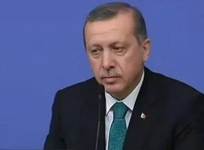 Erdoğan Zaman muhabiri soru sorunca göz mü kırptı?