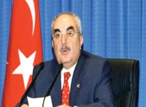 Eski İçişleri Bakanı hayatını kaybetti