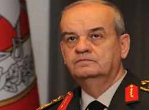 İlker Başbuğ dizi senaristi oluyor!