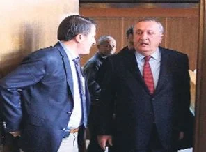 Mehmet Ağar, 17 cinayet için 21 dakika...