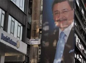 Melih Gökçek'e, 'Belediye parasıyla propaganda' suçlaması