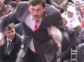 MHP'li adayın şoke eden hareketi