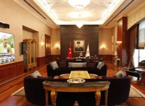 Polisin ofisteki böceği bulamaması kuşkulu
