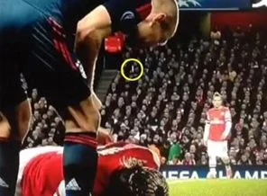 Robben'den Sagna'ya iğrenç hareket!