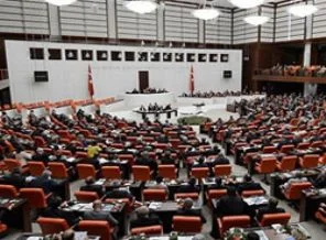 Siyasi partiler toplumsal olaylardan sorumlu