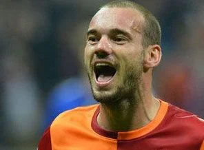 Sneijder FIFA'ya haber oldu