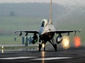 Suriye uçağına F-16 müdahalesi