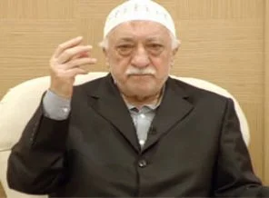 Takvim'den çarpıcı manşet: Doğan görünümlü imam