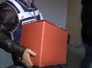TV kanalına ayakkabı kutusu ceza getirdi!