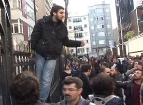 Üniversite karıştı ama Gezicilerin oyunu tutmadı!