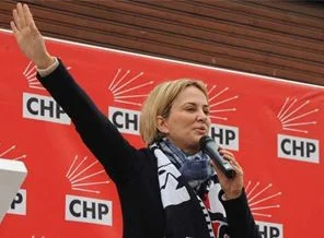 Aylin Kotil, Başbakan'dan özür bekliyor